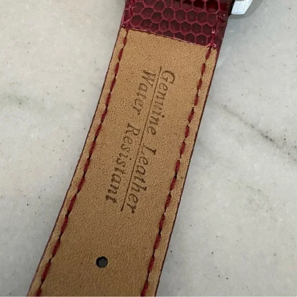 Fossil Silver Watch with Pink Rose Design - Picture 5 of 6